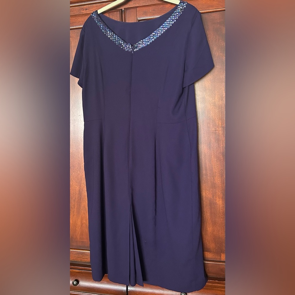 Talbots Beautiful Violet Cocktail Women’s Back Zip Dress Size 12 - Picture 3 of 6